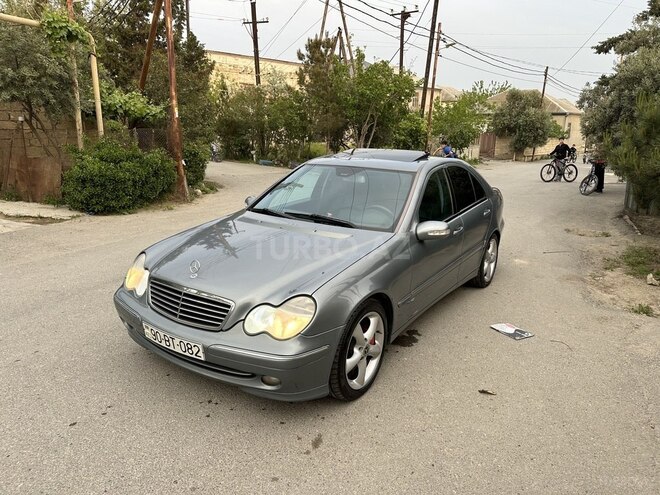 Mercedes C 180 2004, 251,000 km - 1.8 л - Bakı