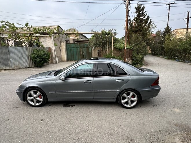 Mercedes C 180 2004, 251,000 km - 1.8 л - Bakı