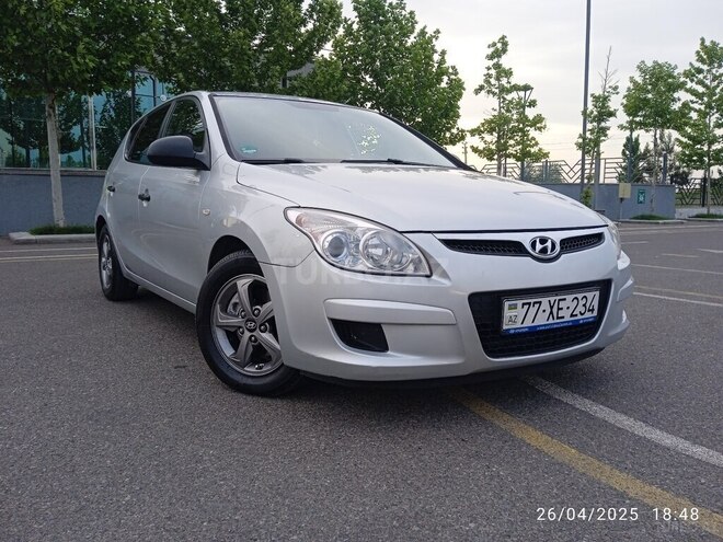 Hyundai i30 2008, 285,000 km - 1.6 l - Kürdəmir