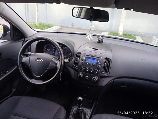 Hyundai i30 2008, 285,000 km - 1.6 l - Kürdəmir