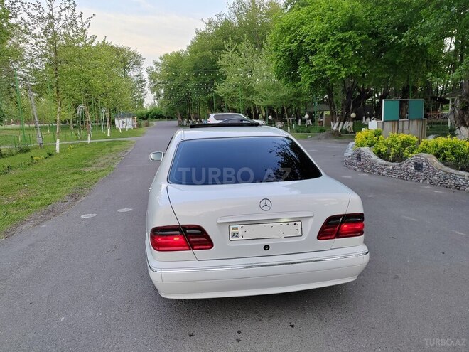 Mercedes E 240 2001, 232,000 km - 2.6 l - Oğuz