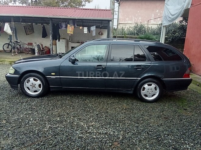 Mercedes C 180 1999, 233,136 km - 1.8 л - Lənkəran