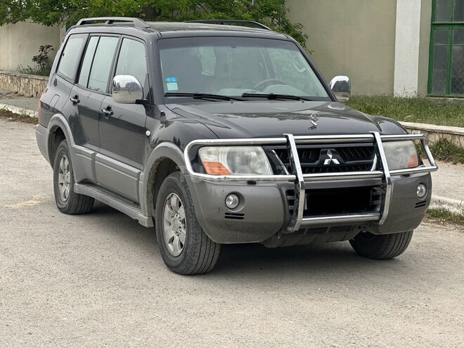 Mitsubishi Pajero 2006, 230,000 km - 3.0 l - Bakı