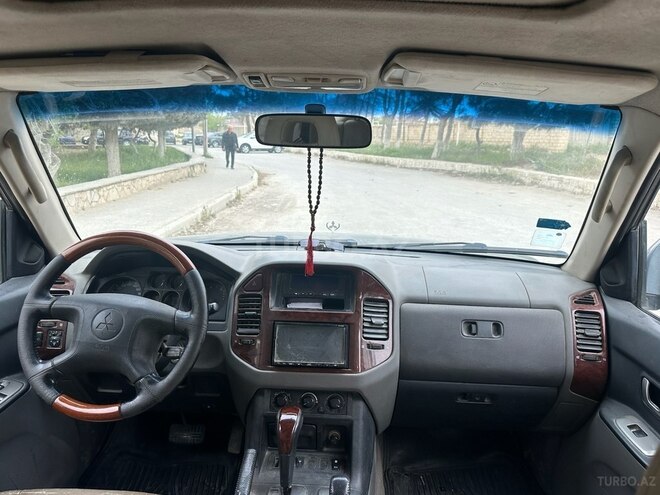 Mitsubishi Pajero 2006, 230,000 km - 3.0 l - Bakı