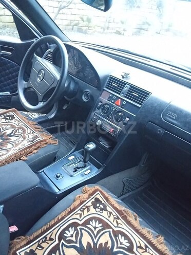 Mercedes C 180 1999, 233,136 km - 1.8 л - Lənkəran