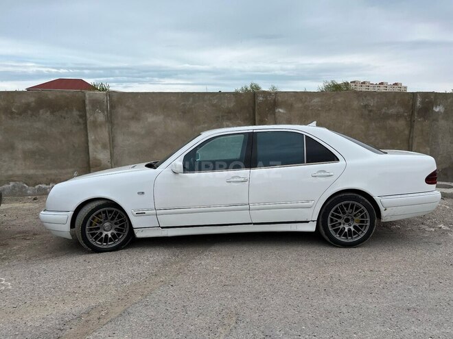 Mercedes E 220 d 1999, 550,000 km - 2.2 l - Bakı