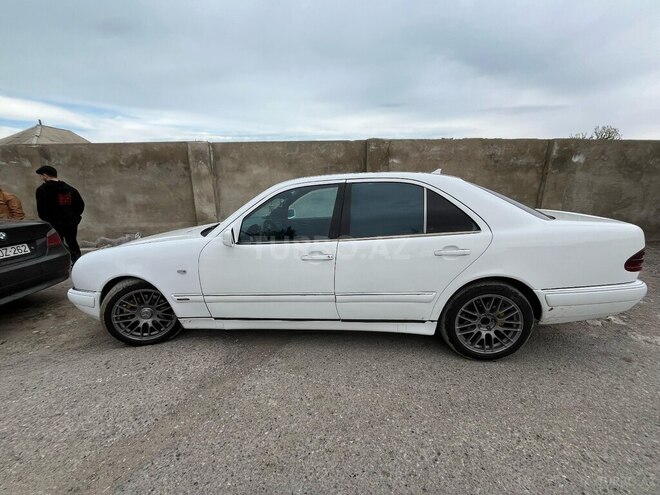 Mercedes E 220 d 1999, 550,000 km - 2.2 l - Bakı