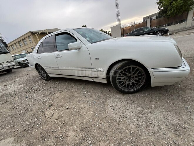 Mercedes E 220 d 1999, 550,000 km - 2.2 l - Bakı