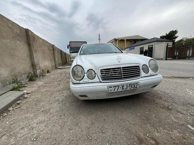 Mercedes E 220 d 1999, 550,000 km - 2.2 l - Bakı