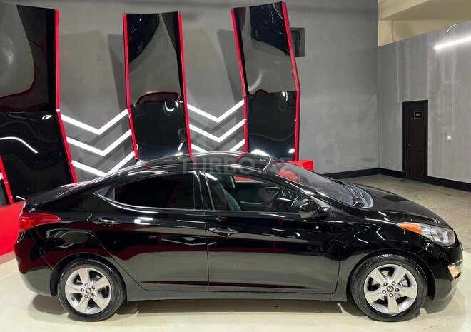 Hyundai Elantra 2013, 133,003 km - 1.8 l - Sumqayıt