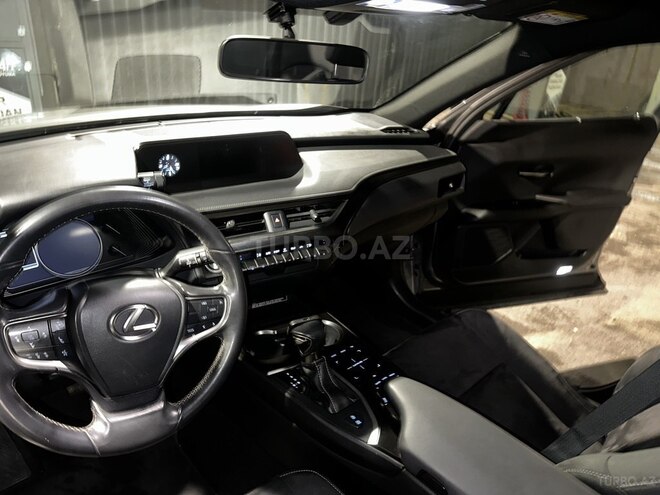 Lexus  2019, 52,000 km - 2.0 l - Bakı