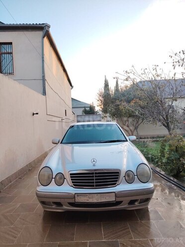 Mercedes E 280 2000, 292,000 km - 2.8 l - Bakı