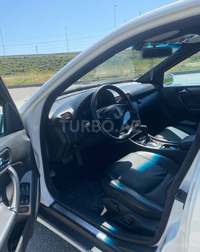 Mercedes C 180 2003, 370,000 km - 1.8 l - Bakı