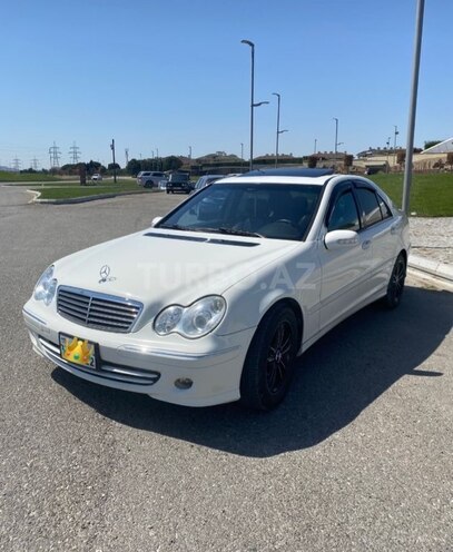 Mercedes C 180 2003, 370,000 km - 1.8 l - Bakı