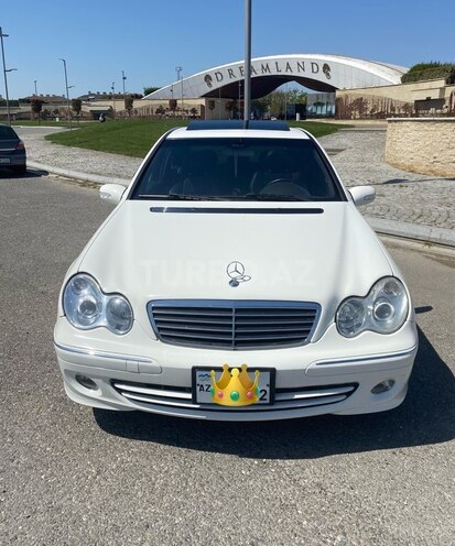 Mercedes C 180 2003, 370,000 km - 1.8 l - Bakı