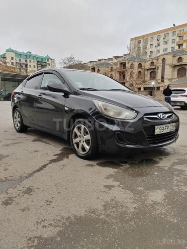 Hyundai Accent 2013, 319,000 km - 1.6 l - Bakı