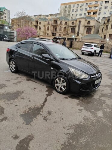 Hyundai Accent 2013, 319,000 km - 1.6 l - Bakı