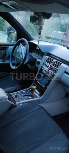 Mercedes E 230 1997, 650,000 km - 2.3 l - Bakı