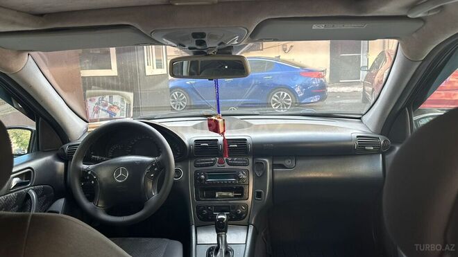 Mercedes C 240 2000, 357,000 km - 2.4 л - Sumqayıt