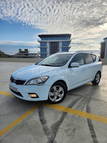 Kia Ceed 2011, 274,666 km - 1.6 l - Bakı