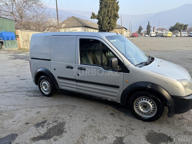 Ford Tourneo Connect 2004, 580,000 km - 1.8 l - Şəki