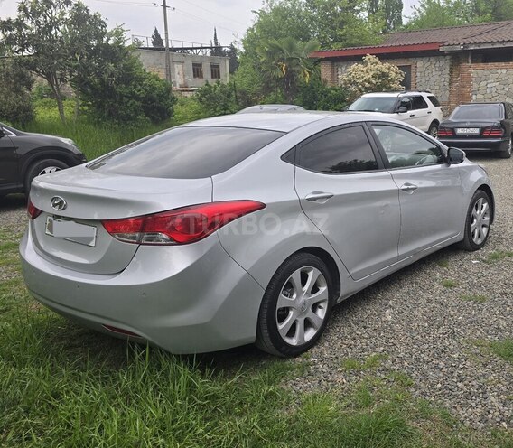 Hyundai Elantra 2013, 196,635 km - 1.8 л - Bakı