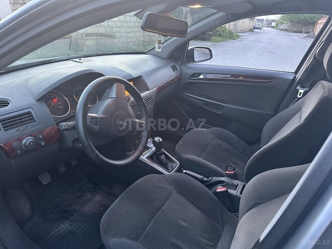 Opel Astra 2005, 250,000 km - 1.4 l - Xaçmaz