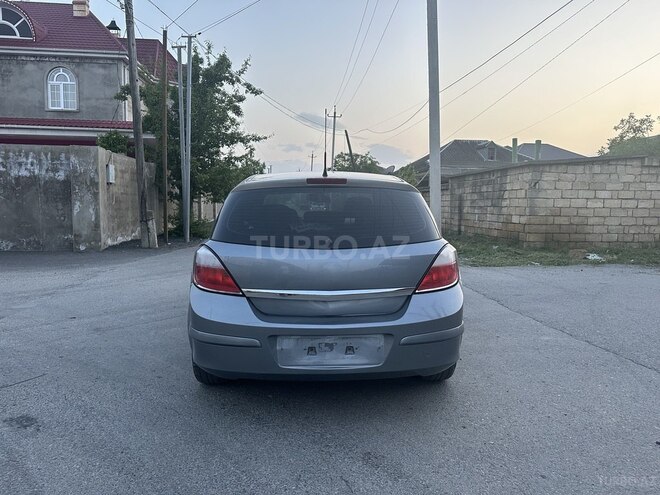 Opel Astra 2005, 250,000 km - 1.4 l - Xaçmaz