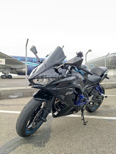 Kawasaki Ninja 650-5