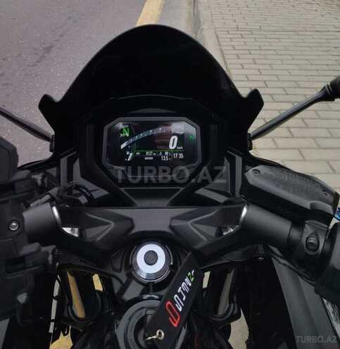 Kawasaki Ninja 650-6