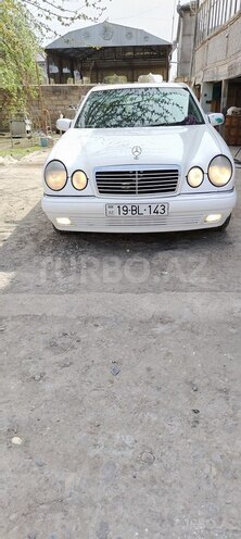 Mercedes E 220 d 1999, 631,324 km - 2.2 l - Beyləqan