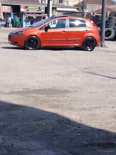 Fiat Punto 2006, 267,000 km - 1.3 l - Bakı