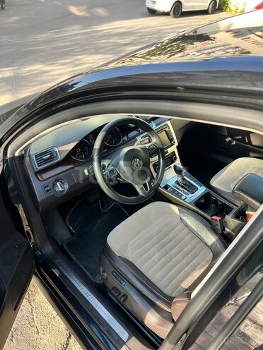 Volkswagen Passat 2012, 294,000 km - 1.8 l - Bakı