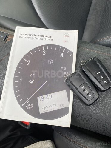Toyota Camry 2019, 67,200 km - 2.5 l - Bakı