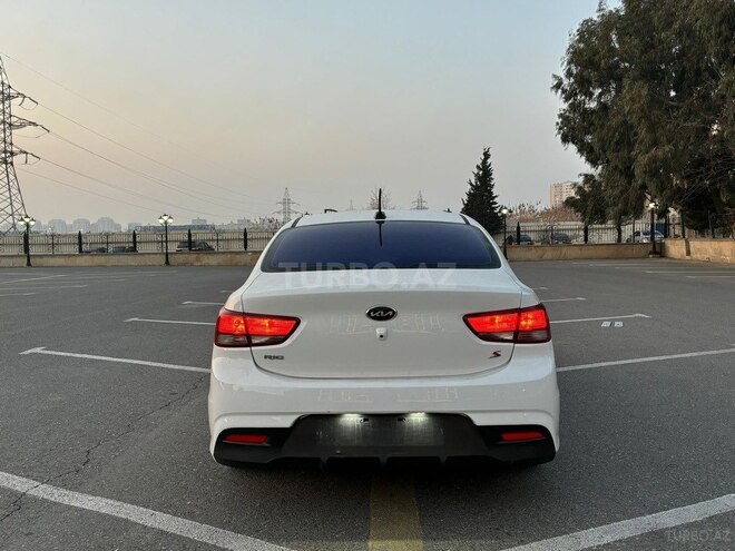 Kia Rio 2018, 108,000 km - 1.6 l - Bakı