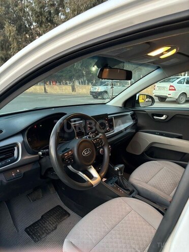 Kia Rio 2018, 108,000 km - 1.6 l - Bakı