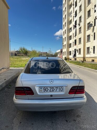 Mercedes E 280 1998, 320,000 km - 2.8 l - Bakı