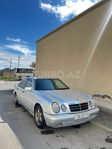 Mercedes E 280 1998, 320,000 km - 2.8 l - Bakı