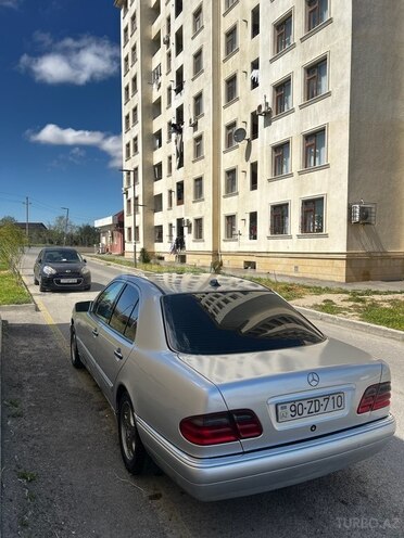 Mercedes E 280 1998, 320,000 km - 2.8 l - Bakı
