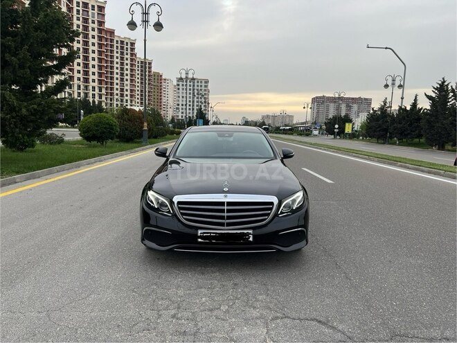 Mercedes E 220 d 2018, 142,000 km - 2.0 l - Bakı