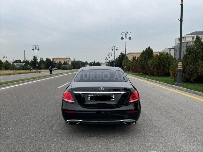 Mercedes E 220 d 2018, 142,000 km - 2.0 l - Bakı