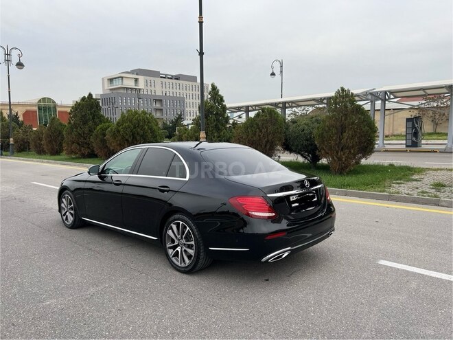Mercedes E 220 d 2018, 142,000 km - 2.0 l - Bakı