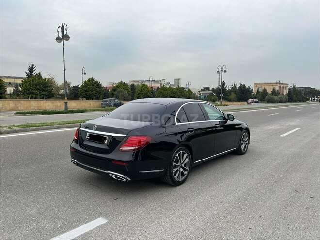 Mercedes E 220 d 2018, 142,000 km - 2.0 l - Bakı