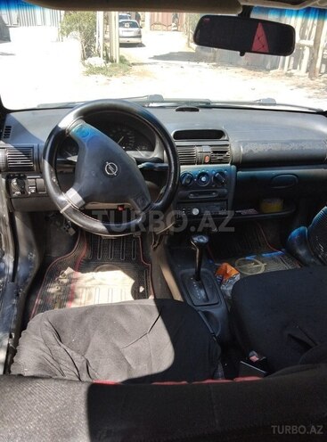 Opel Vita 1999, 160,000 km - 1.6 л - Bakı