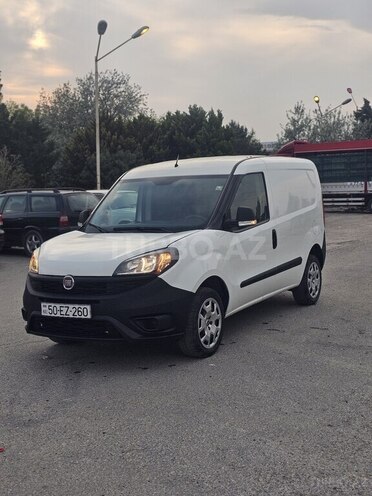 Fiat Doblo 2019, 93,000 km - 1.4 l - Bakı