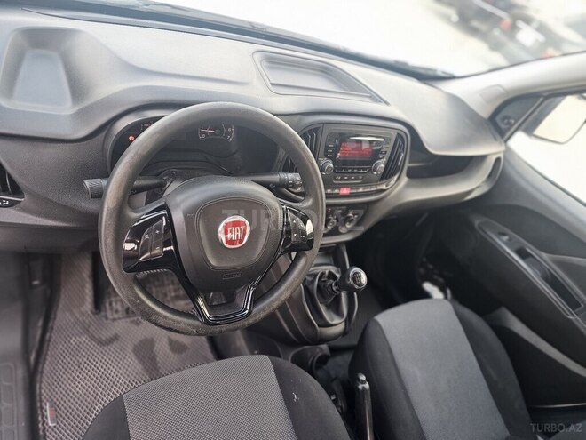 Fiat Doblo 2019, 93,000 km - 1.4 l - Bakı