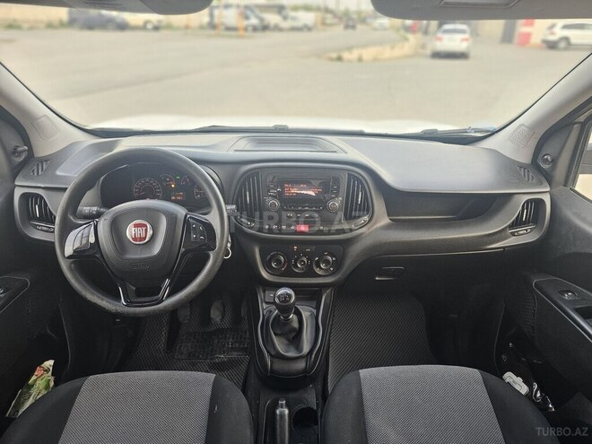 Fiat Doblo 2019, 93,000 km - 1.4 l - Bakı