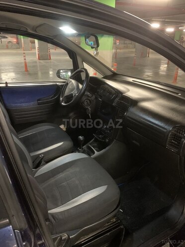 Opel Zafira 2001, 245,030 km - 2.2 л - Bakı
