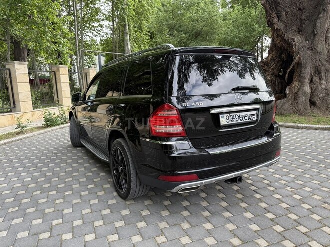Mercedes GL 450 4MATIC 2011, 312,000 km - 4.7 л - Yevlax