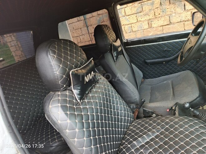 LADA (VAZ) Niva 1998, 240,840 km - 1.7 l - Yardımlı